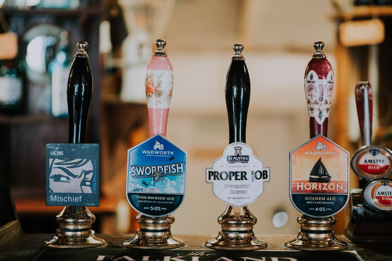 The Falkland Arms Chipping Norton Εξωτερικό φωτογραφία